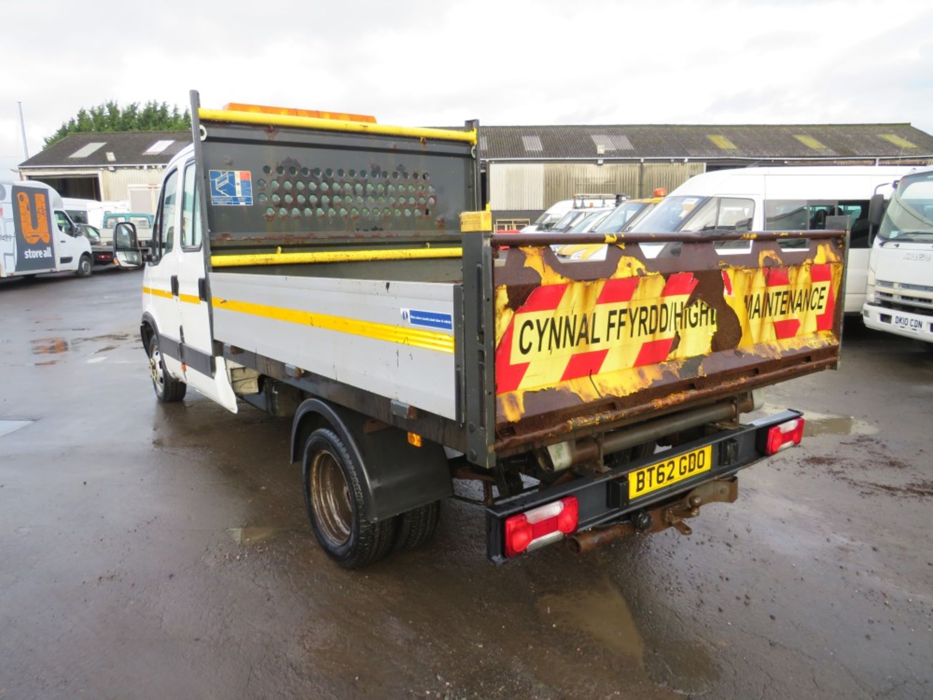 62 reg IVECO DAILY 35C15 CREW CAB TIPPER (DIRECT COUNCIL) 1ST REG 12/12, 127428M, V5 HERE [+ VAT] - Image 3 of 5