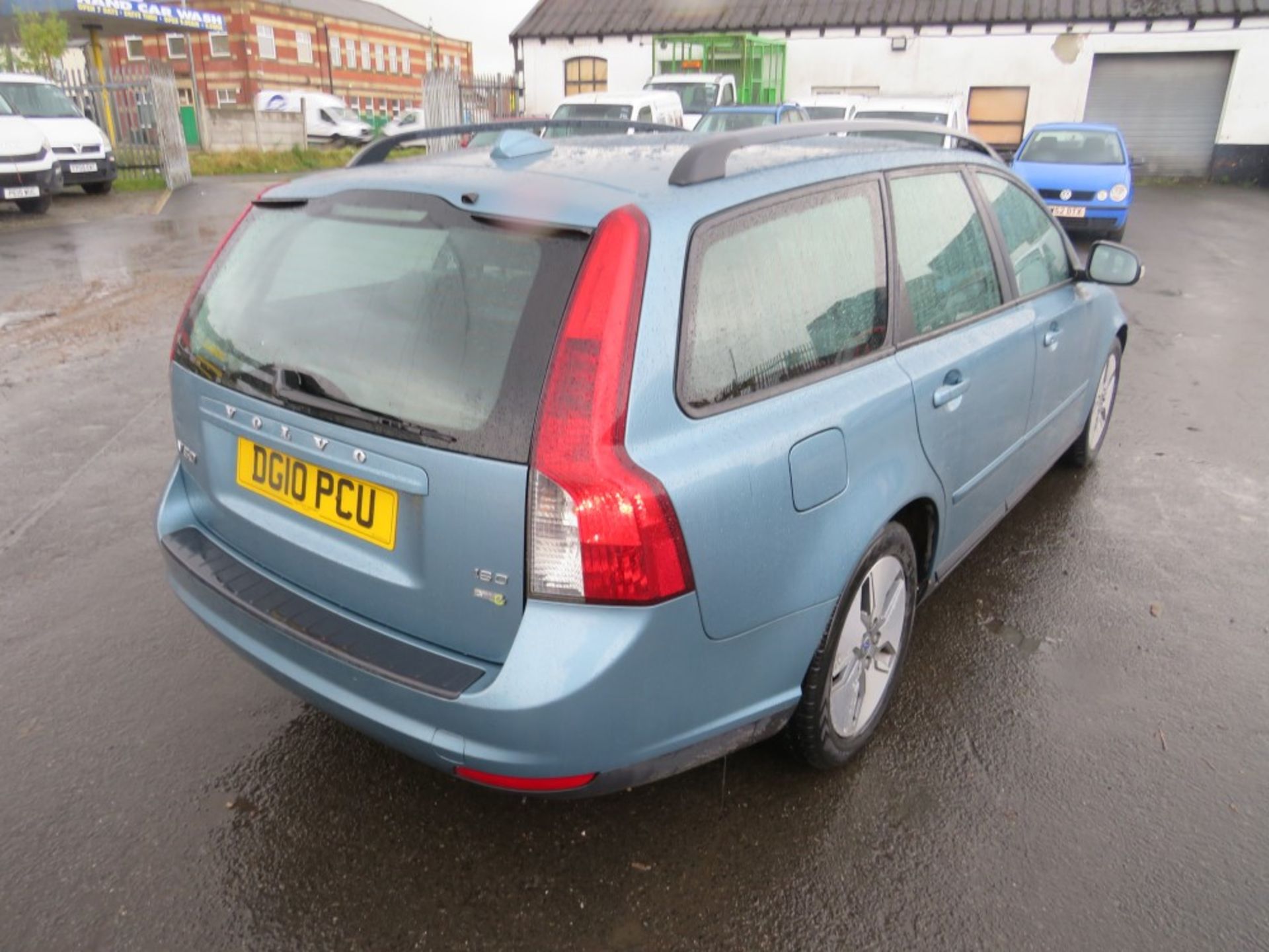 10 reg VOLVO V50 S D DRIVE ESTATE, 1ST REG 03/10, TEST 01/21, 177918M WARRANTED, V5 HERE, 3 FORMER - Image 4 of 5