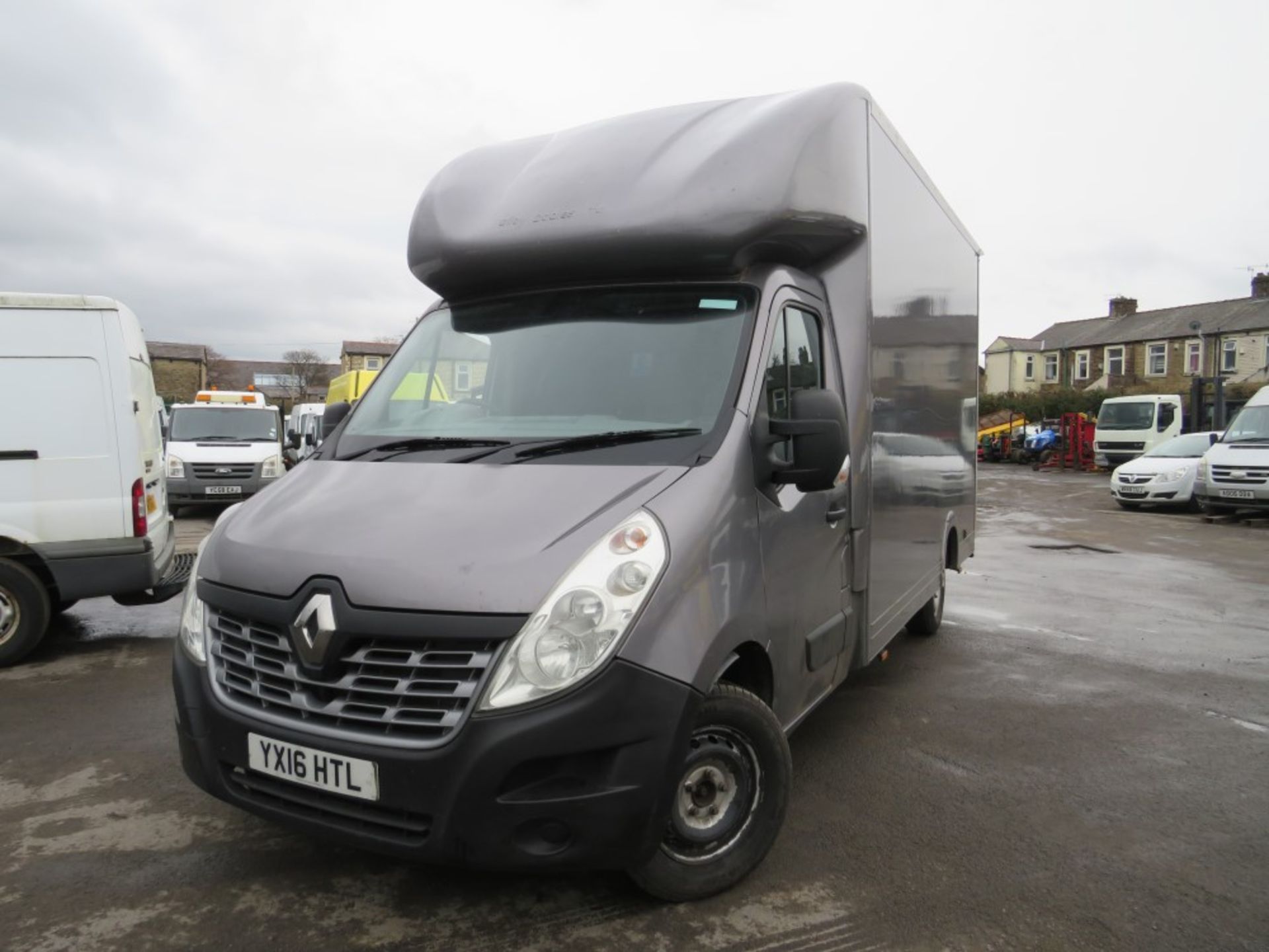 16 reg RENAULT MASTER 125.35 LUTON, 1ST REG 08/16, TEST 07/21, 296338M WARRANTED, V5 HERE, [+ VAT] - Image 2 of 6