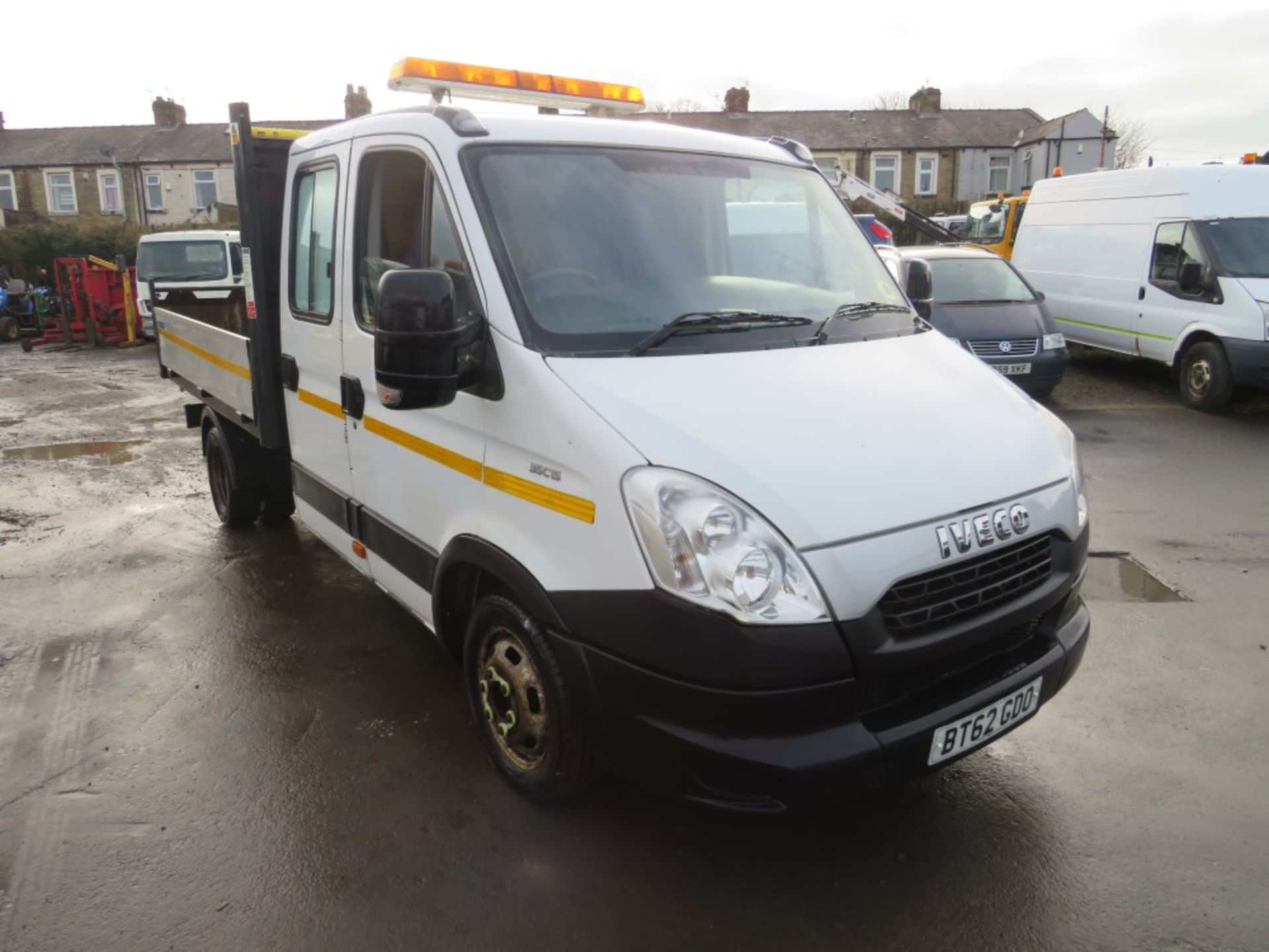 62 reg IVECO DAILY 35C15 CREW CAB TIPPER (DIRECT COUNCIL) 1ST REG 12/12, 127428M, V5 HERE [+ VAT] - Image 2 of 5