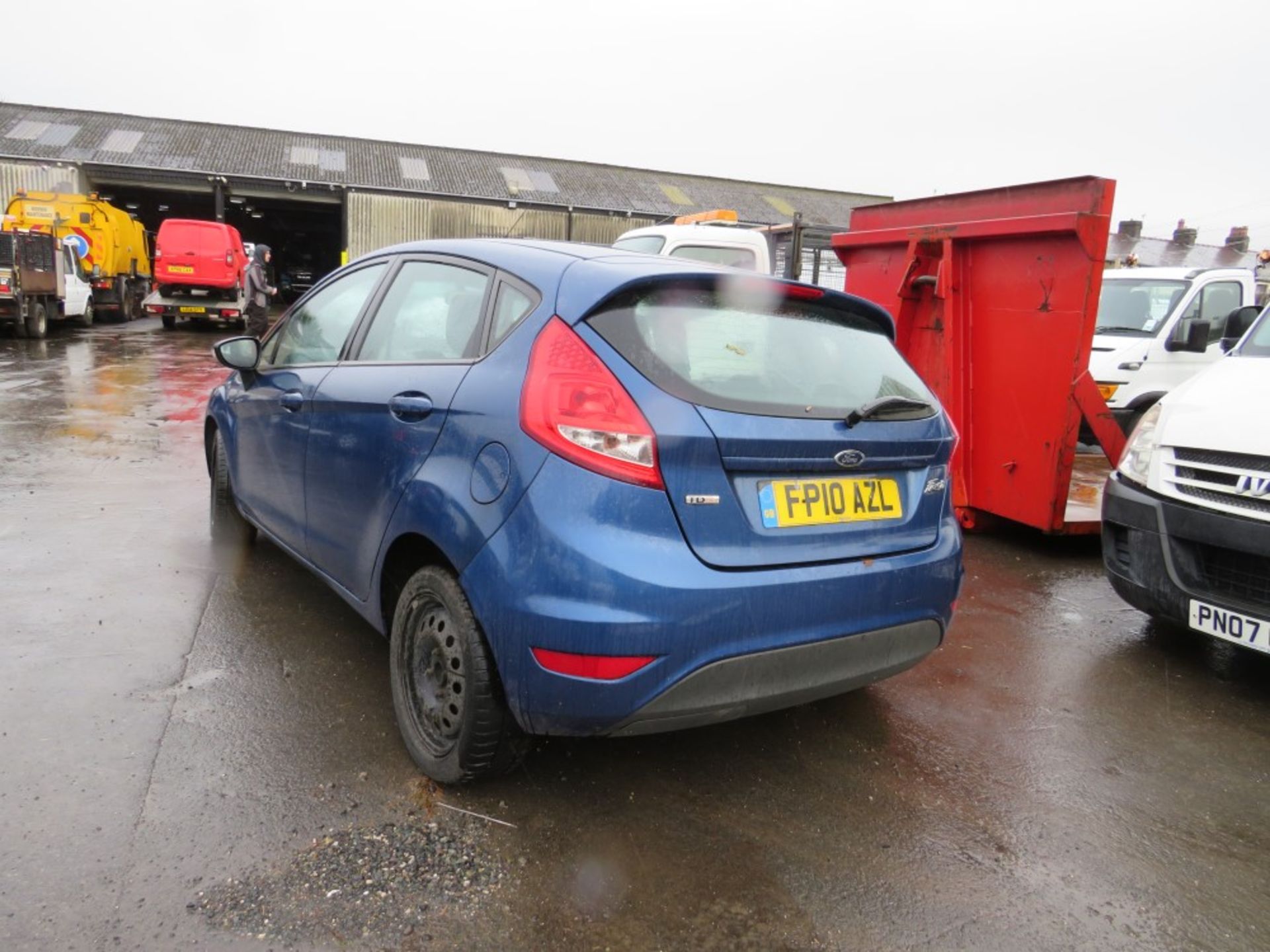 10 reg FORD FIESTA EDGE TDCI 68 HATCHBACK (DIRECT COUNCIL) 1ST REG 05/10, TEST 05/21, 99936M, V5 - Image 3 of 5