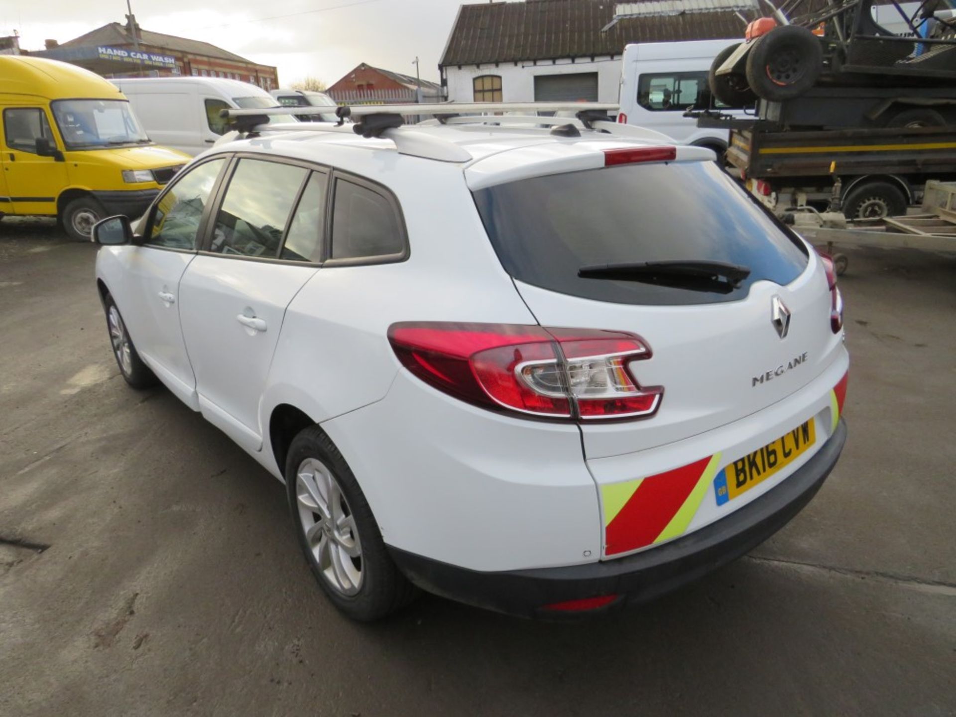 16 reg RENAULT MEGANE EXPRESSION PLUS DCI, 1ST REG 03/16, TEST 10/21, 157157M WARRANTED, V5 HERE, - Image 3 of 5