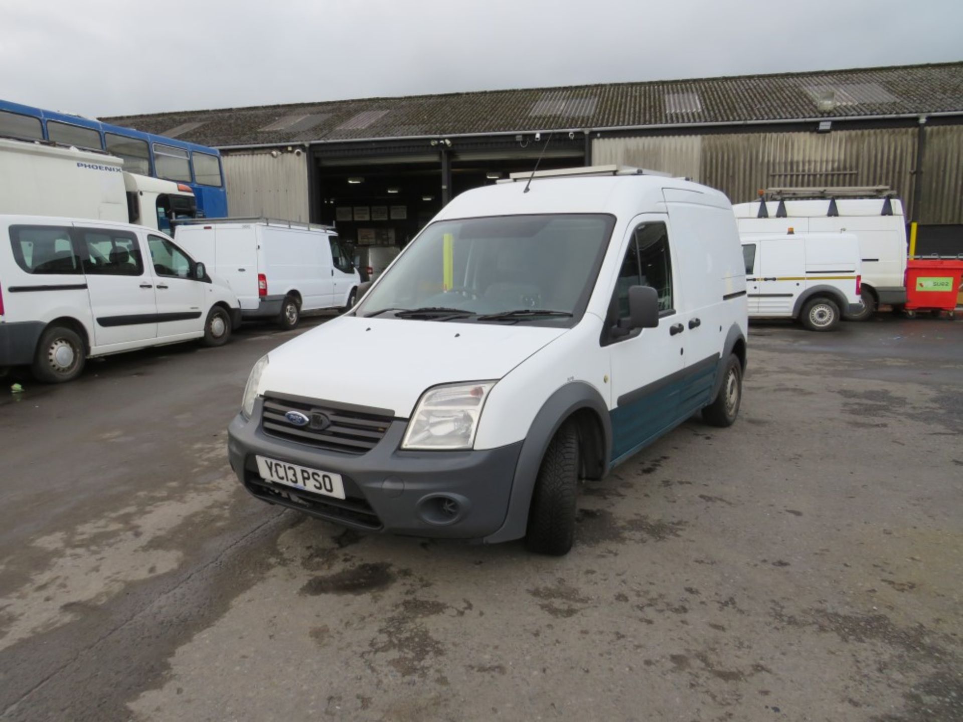 13 reg FORD TRANSIT CONNECT 90 T230 (DIRECT UNITED UTILITIES WATER) 1ST REG 04/13, TEST 06/21, - Image 2 of 7