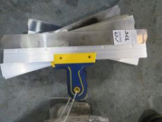 10 X TAPING KNIFE [+ VAT]