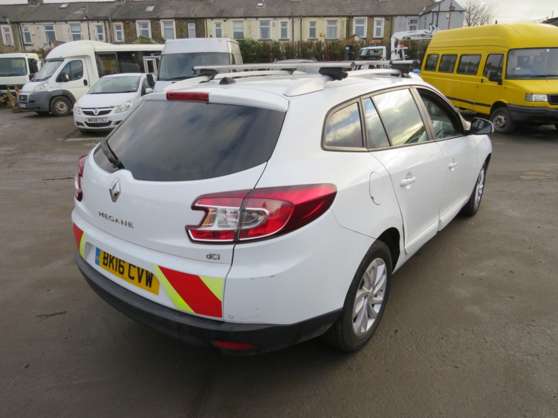 16 reg RENAULT MEGANE EXPRESSION PLUS DCI, 1ST REG 03/16, TEST 10/21, 157157M WARRANTED, V5 HERE, - Image 4 of 5