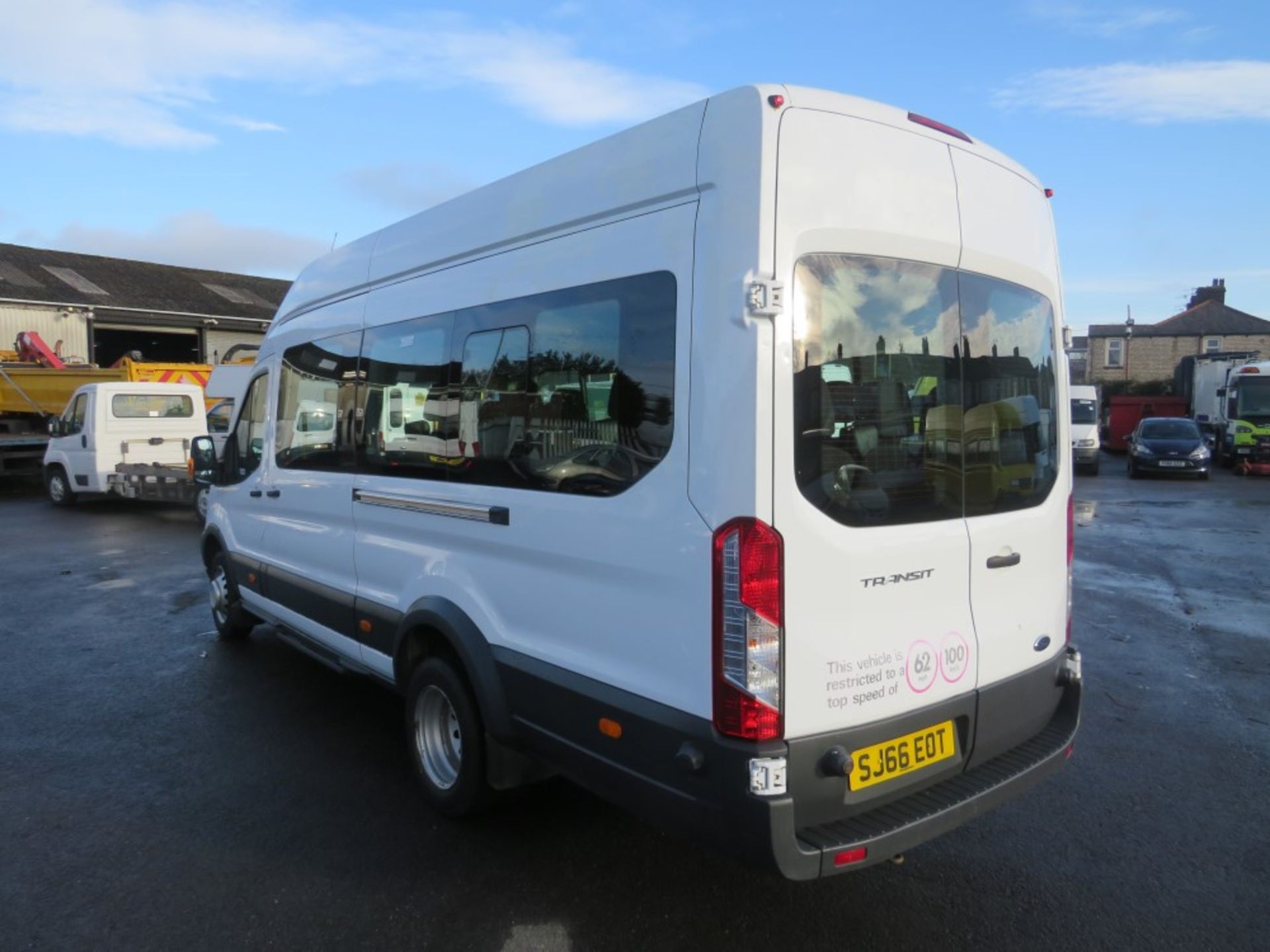 66 reg FORD TRANSIT 460 ECONETIC TECH MINIBUS, 1ST REG 10/16, TEST 10/21, 38192KM WARRANTED, V5 - Image 3 of 6