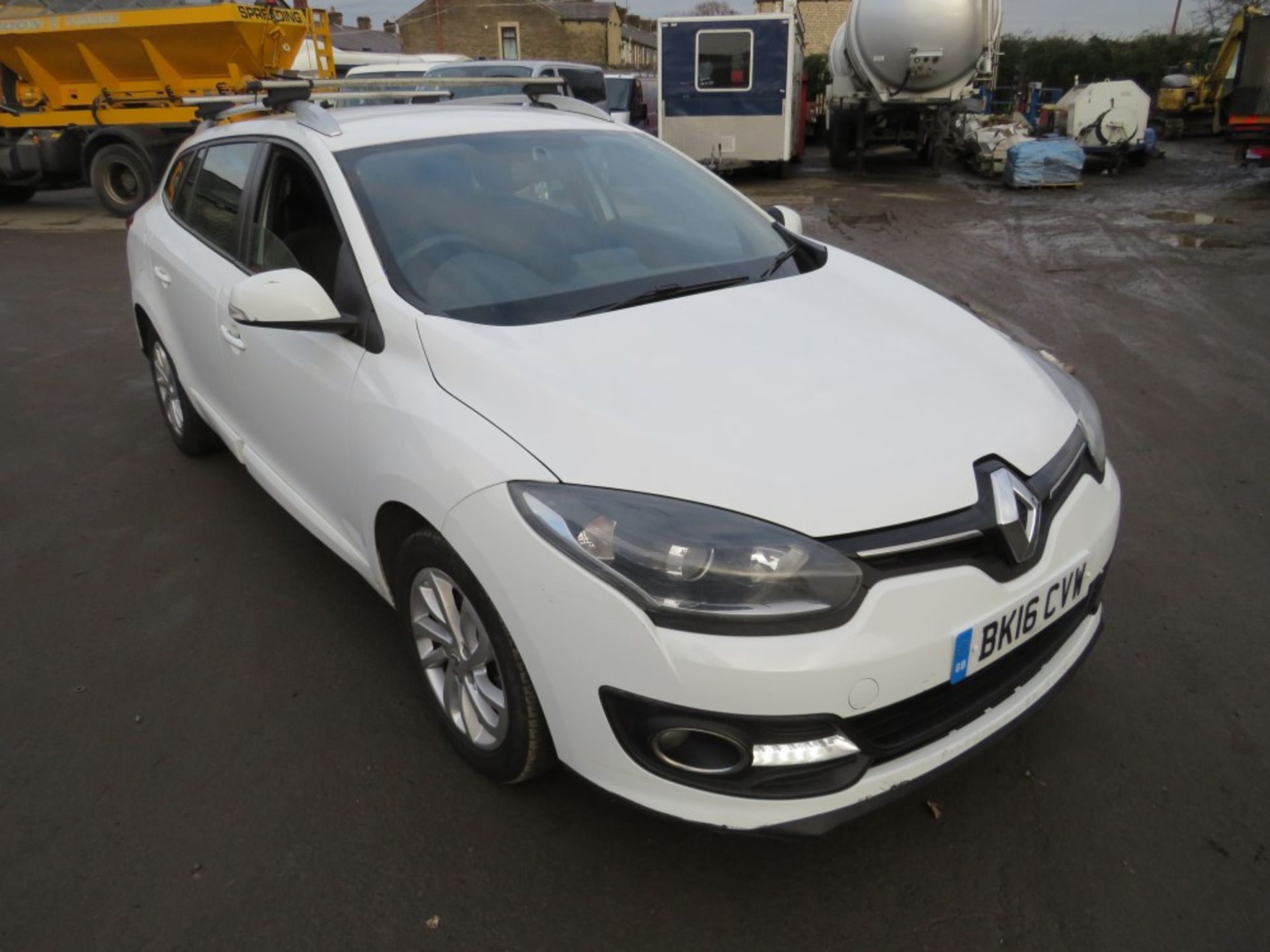 16 reg RENAULT MEGANE EXPRESSION PLUS DCI, 1ST REG 03/16, TEST 10/21, 157157M WARRANTED, V5 HERE,