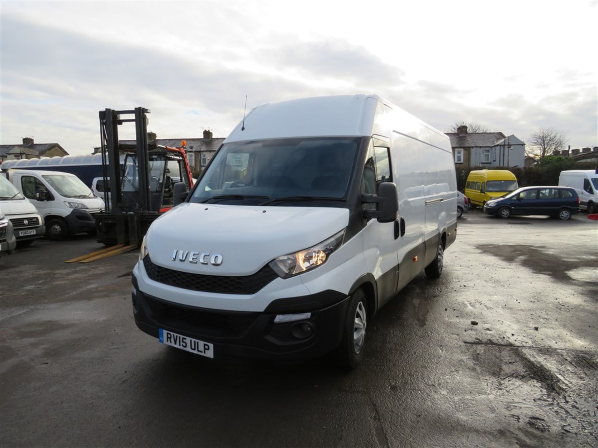 15 reg IVECO DAILY 35S13 XLB, 1ST REG 04/15, TEST 06/21, 94066M NOT WARRANTED, V5 HERE, 1 FORMER - Image 2 of 6