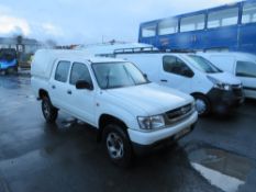 05 reg TOYOTA HILUX 280 EX MWB (DIRECT COUNCIL) 1ST REG 06/05, TEST 08/21, 75749M, V5 HERE, 1