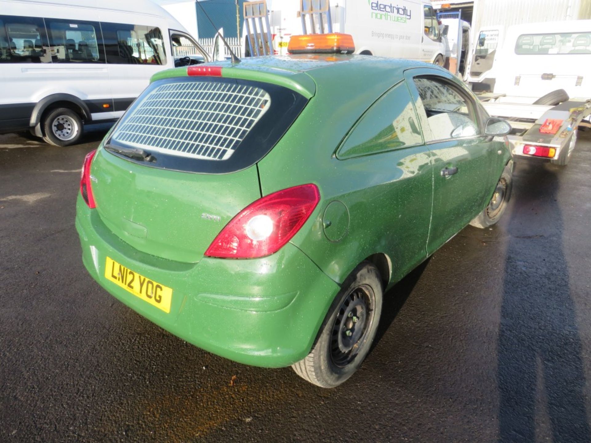 12 reg VAUXHALL CORSA CDTI ECOFLEX VAN, 1ST REG 03/12, TEST 03/21, 110489M WARRANTED, V5 HERE, 1 - Image 4 of 6