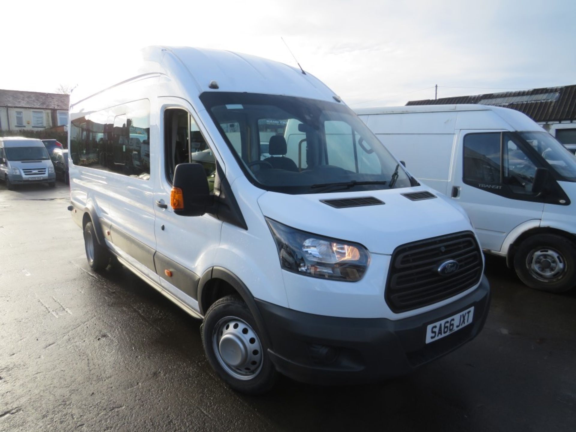 66 reg FORD TRANSIT 460 ECONETIC TECH MINIBUS, 1ST REG 10/16, TEST 10/21, 38445KM WARRANTED, V5