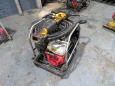 JCB BEAVER MK3 HYDRAULIC BREAKER & PACK (DIRECT HIRE CO) [+ VAT]