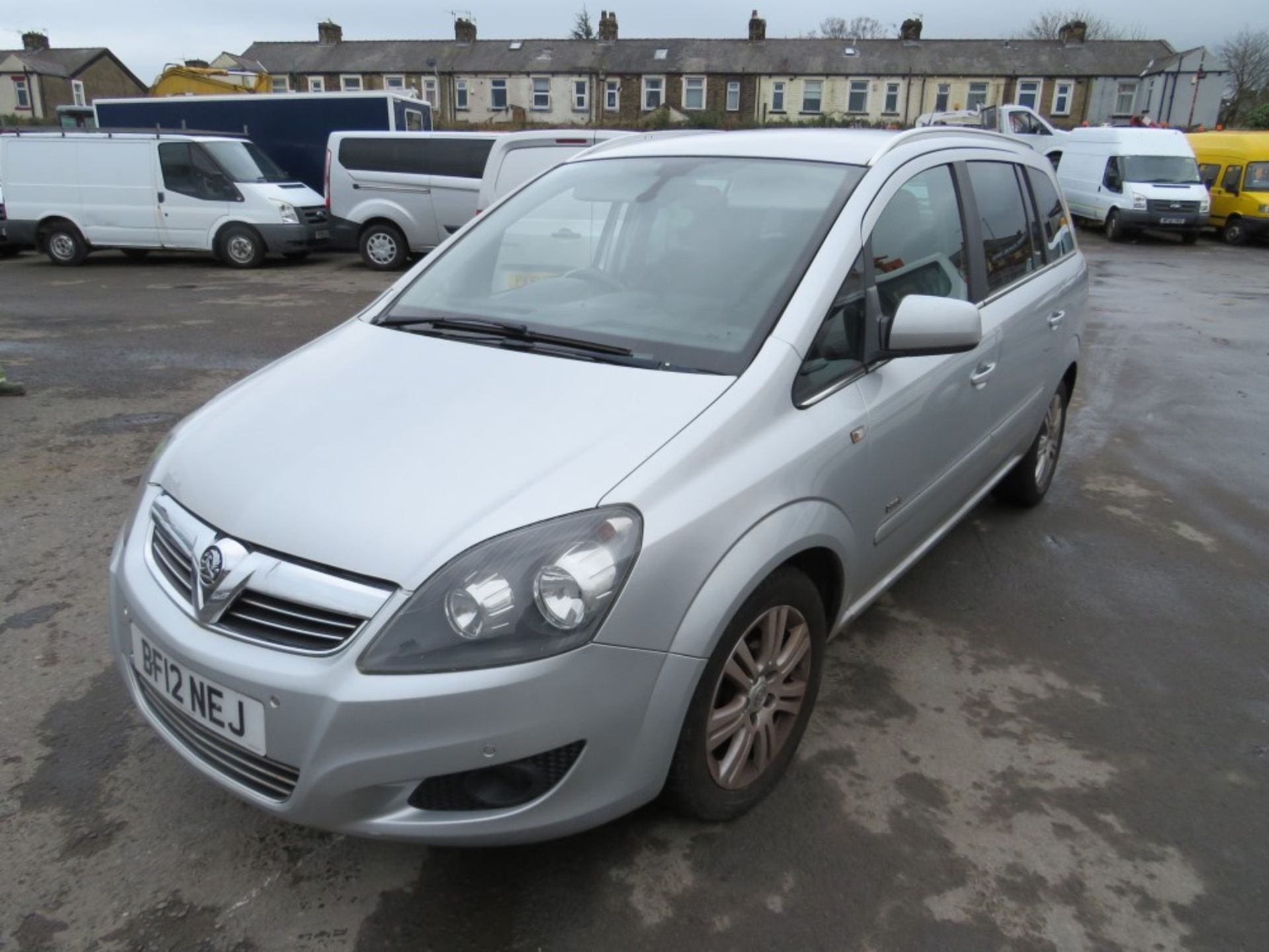 12 reg VAUXHALL ZAFIRA DESIGN CDTI E-FLEX, 1ST REG 06/12, 147018M NOT WARRANTED, V5 HERE, 1 FORMER - Image 2 of 5