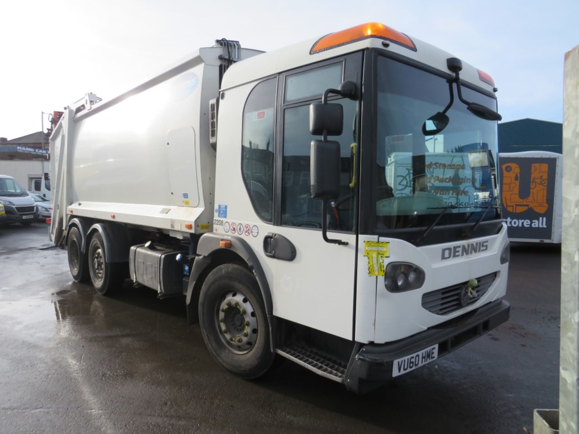 60 reg DENNIS N2630VCR5 REFUSE WAGON (DIRECT COUNCIL) 1ST REG 10/10, 74751M, V5 HERE, 1 OWNER FROM