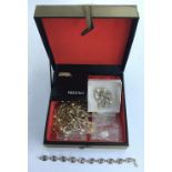 Fabric covered jewellery box containing various items of costume jewellery to include numerous