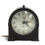 A Smith's Sectric bakelite mantel clock (af), 12cmH