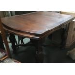 A modern oak extending dining table, 121x99x78cmH when closed