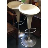 A pair of retro swivel barstools, 89cmH