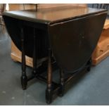 An oval gateleg table, 106cmW