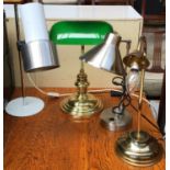 A number of table lamps to include gilt metal banker's lamp, several modern desk lamps, and one