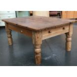 A pine coffee table on turned legs, 123x85x54cmH