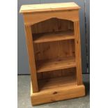 A small pine bookcase with two shelves, 46cmW