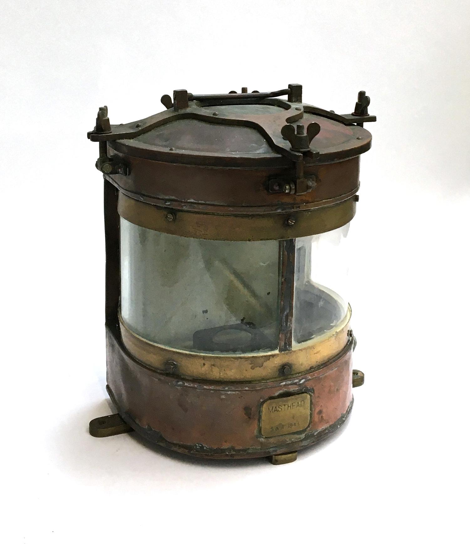 A large copper ship's masthead lantern, brass plaque inscribed 'Masthead, S&A 1941, 35cm high - Bild 2 aus 2