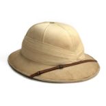 A Lincoln Bennett & Co. London pith helmet, size 7 5/8