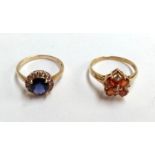 Two 9ct gold dress rings with coloured stones, gross weight 3.8g