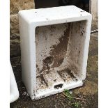 A white ceramic Belfast sink, 61x46cm