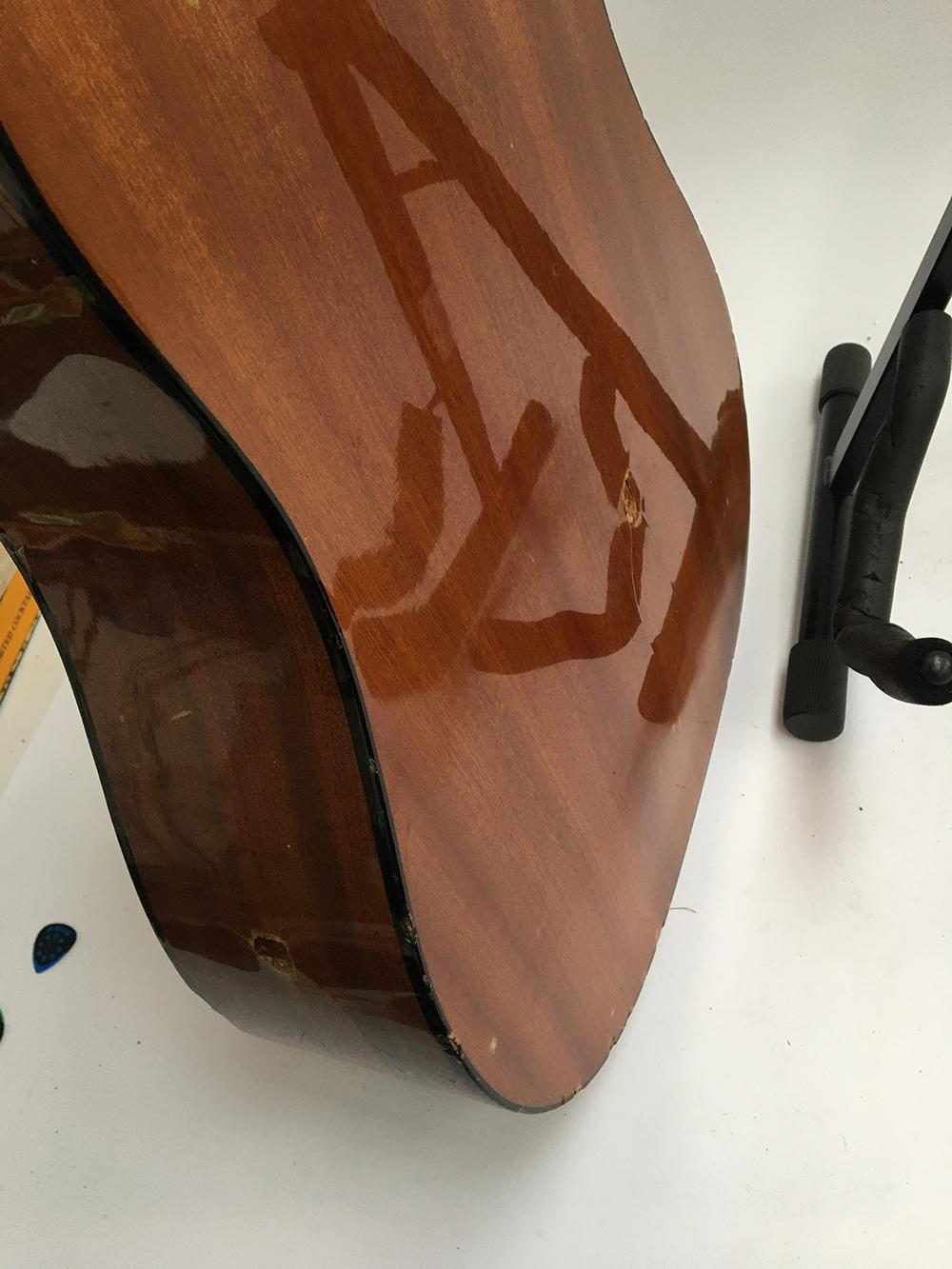 An Eko acoustic guitar, model Grande VI (some damage), in soft case - Bild 2 aus 2