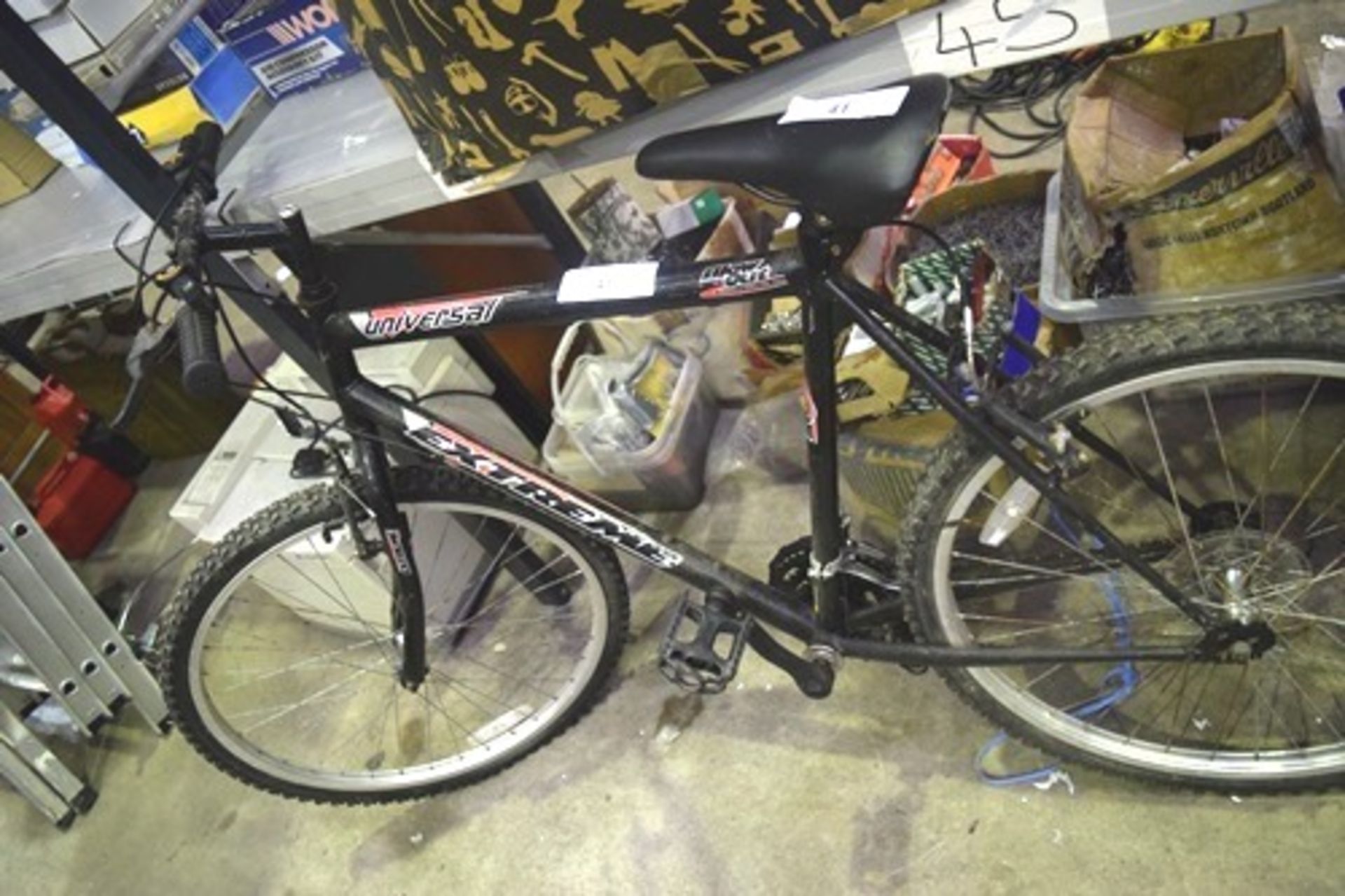 Universal extreme gents bike, fitted Shimano 15 speed gears - Second-hand (GS18)
