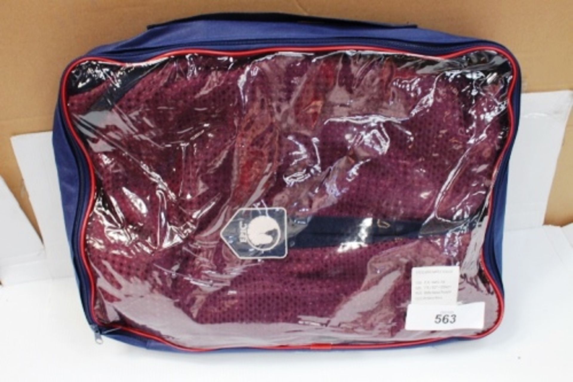 1 x Epic wine/navy classic waffle weave cooler rug, size 7'6 - New in pack (ES12)