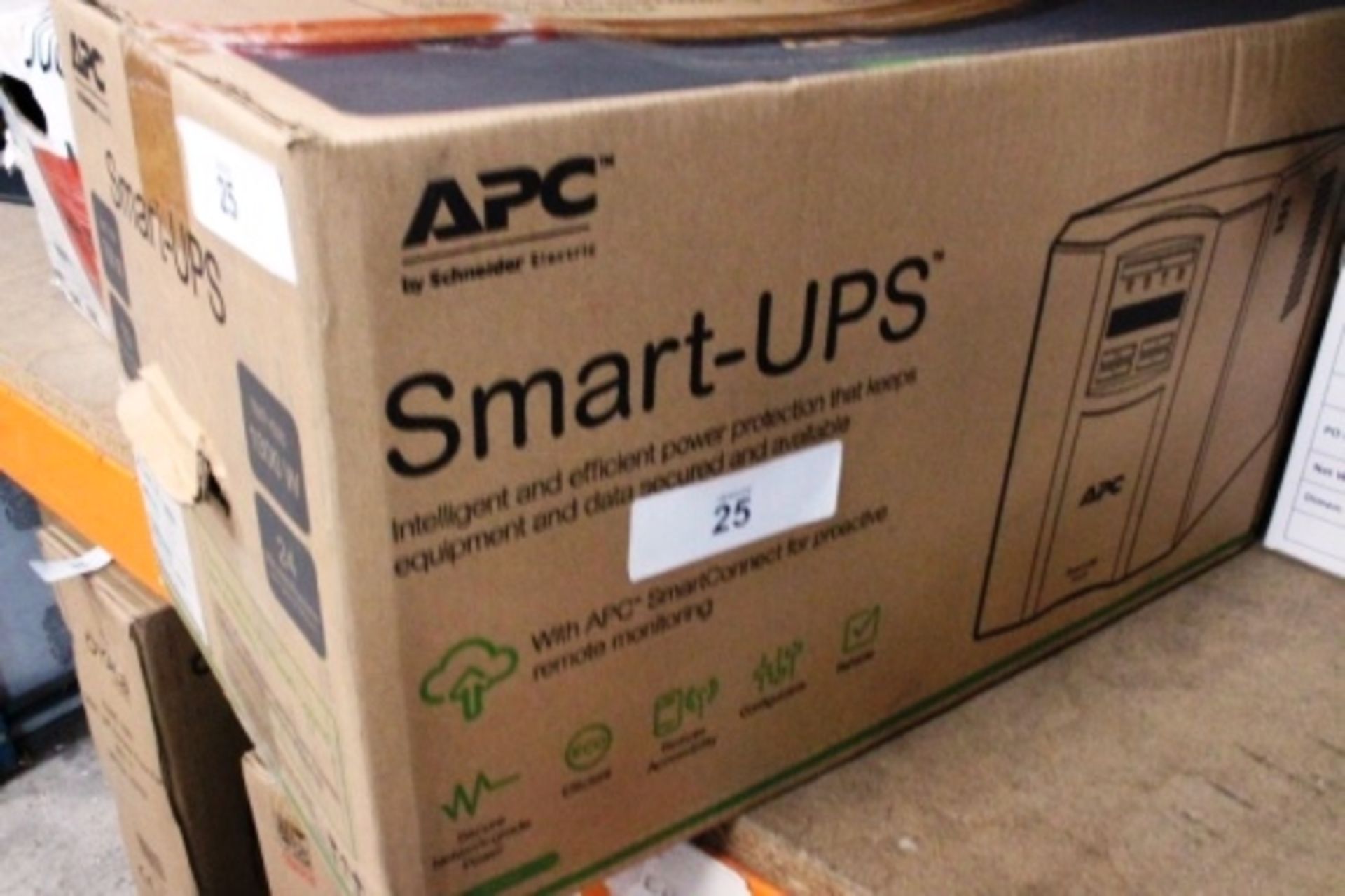 1 x APC SMT1000K Smart UPS power supply - Sealed new in box (esb2)