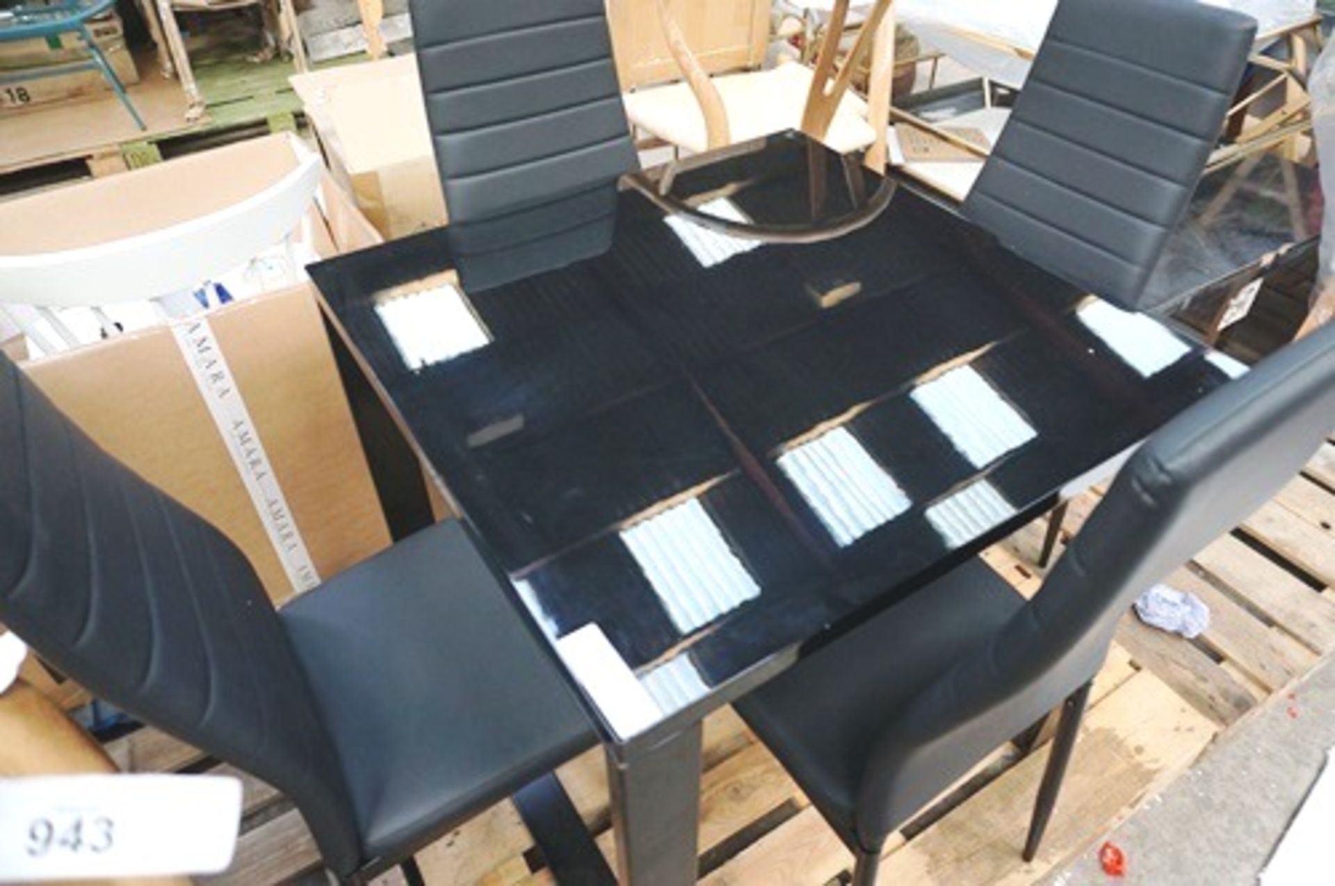 A black steel leg table with 4 x black louvre chairs (GSF3)