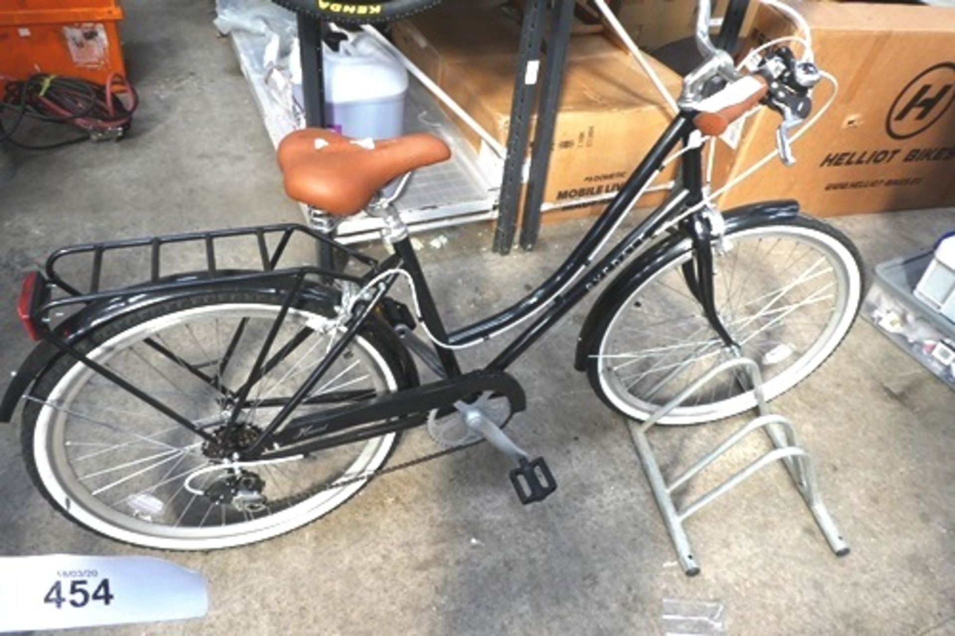 Ryedale Harriet 19" liquorice bicycle, code RYD043 - New (GS9)
