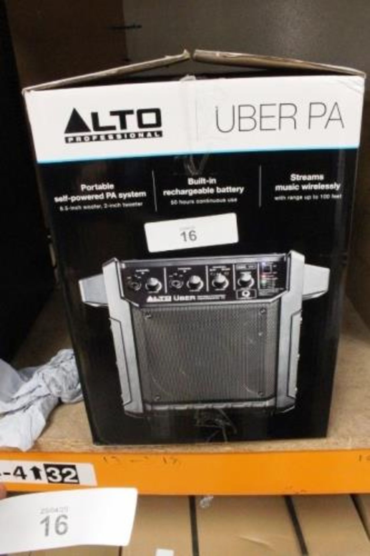 An Alto professional UBER portable PA system - New in box (ES1)
