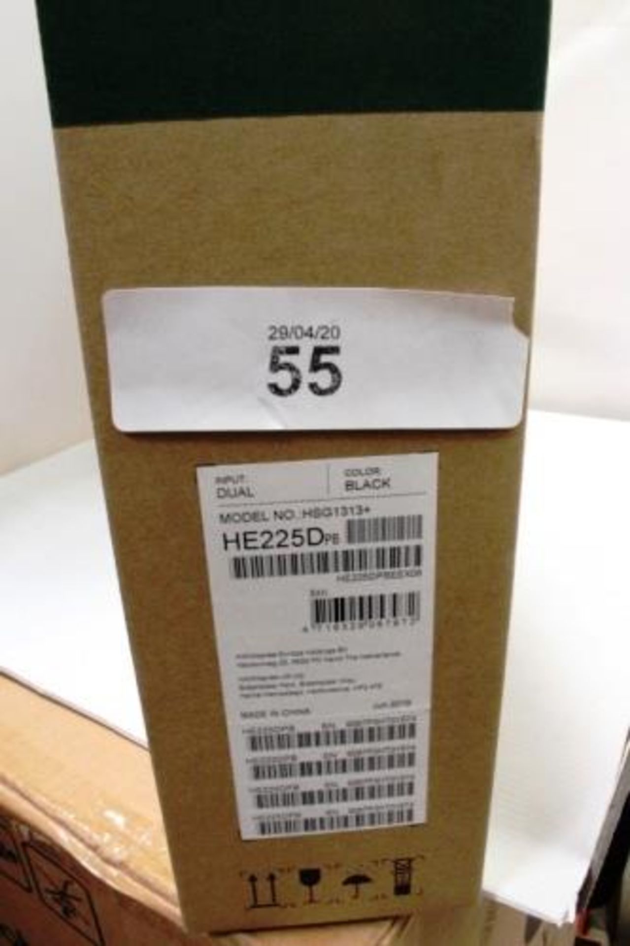 A HannsG LCD 22" monitor, model HSG1313+ - Sealed new in box (ES3)