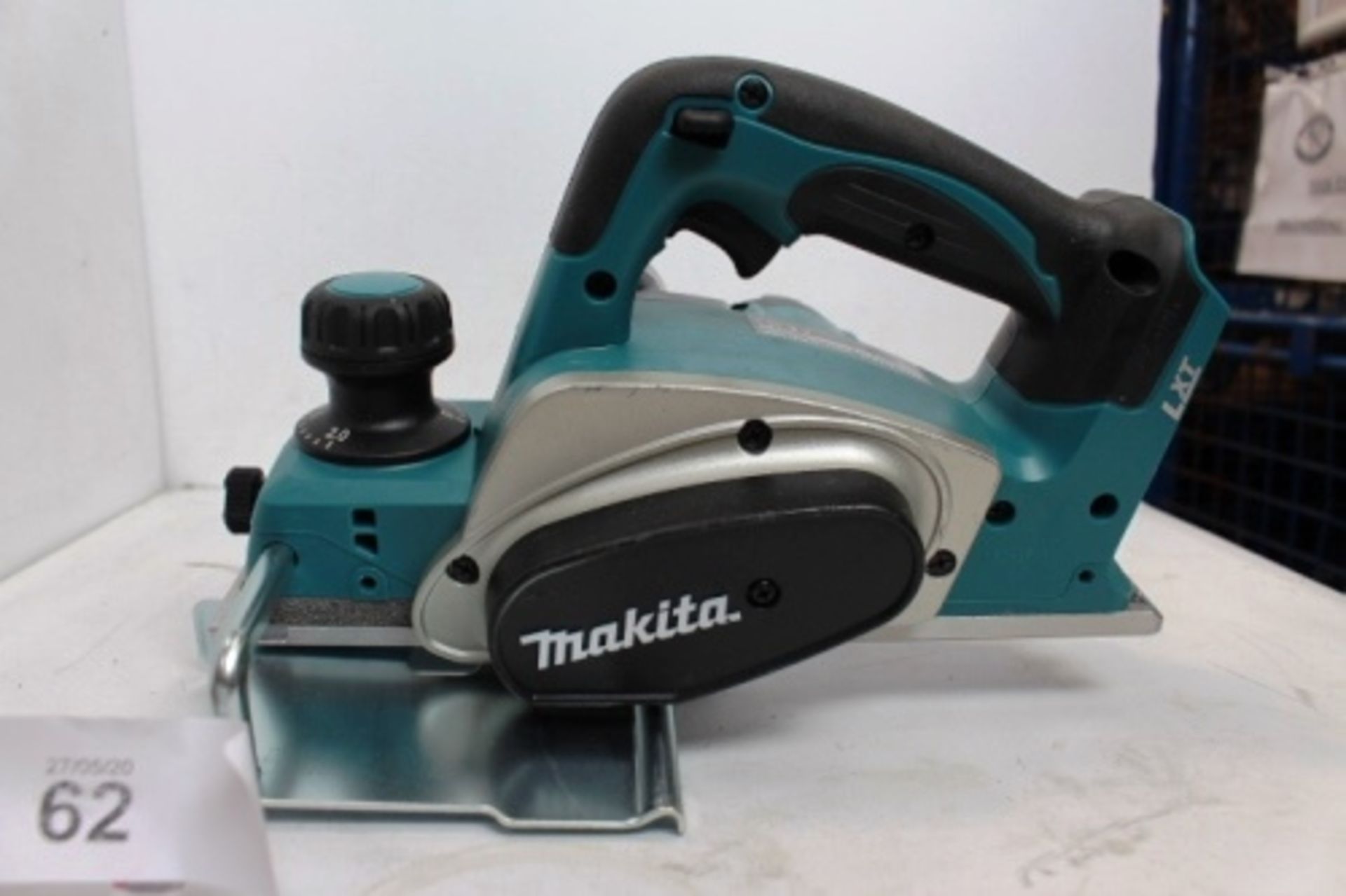 Makita DKP180 cordless electric plane, no battery or charger - New, unboxed (TC6) - Image 2 of 2