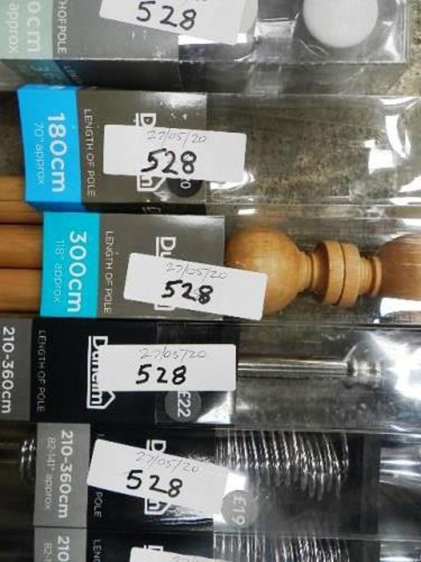 11 x assorted curtain poles comprising 2 x 360cm Dunelm Elements wooden eyelet curtain poles, 2 x - Image 4 of 6