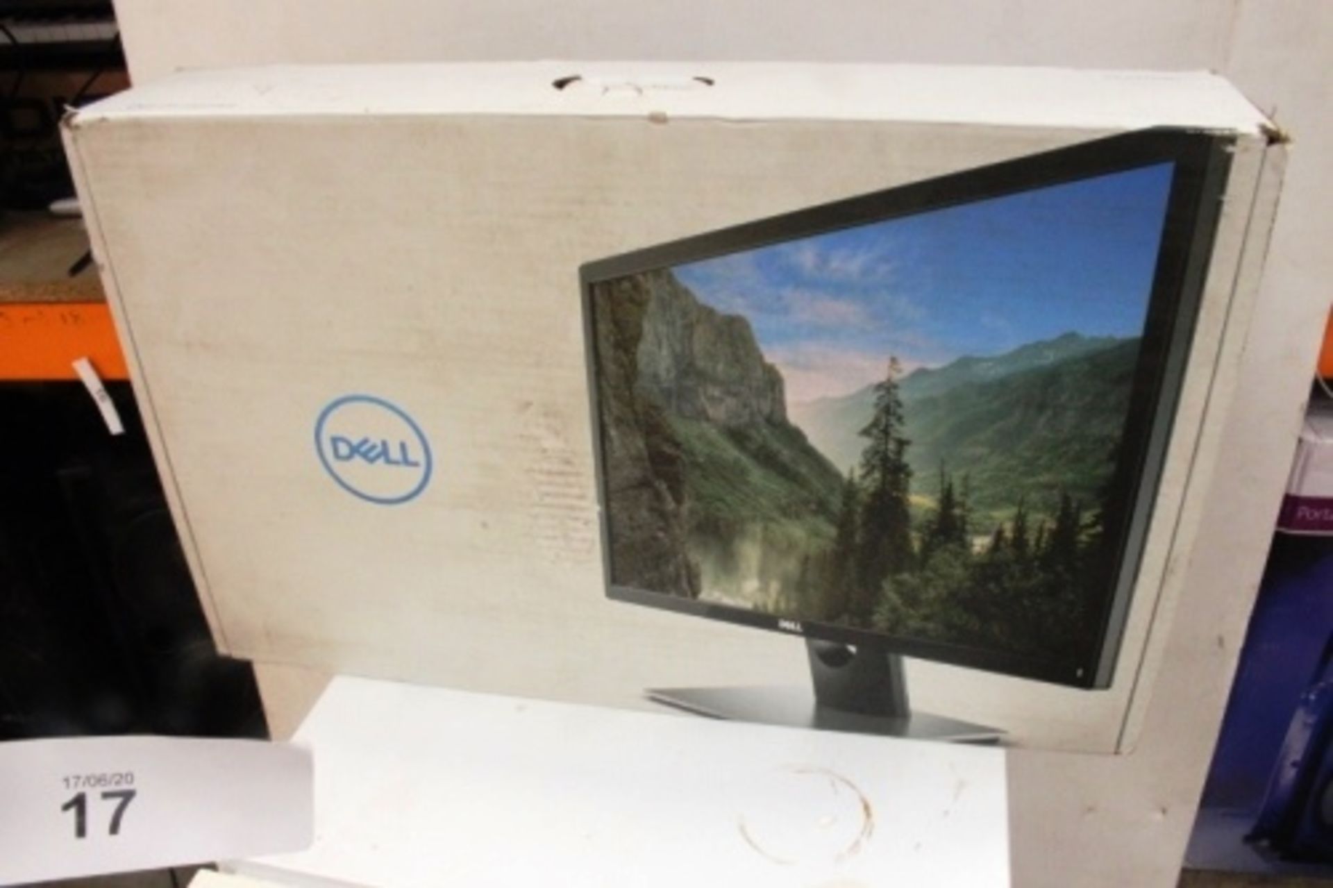 Dell 24" monitor, model SE2417HG, RRP £110.00 - New in box (ES18)