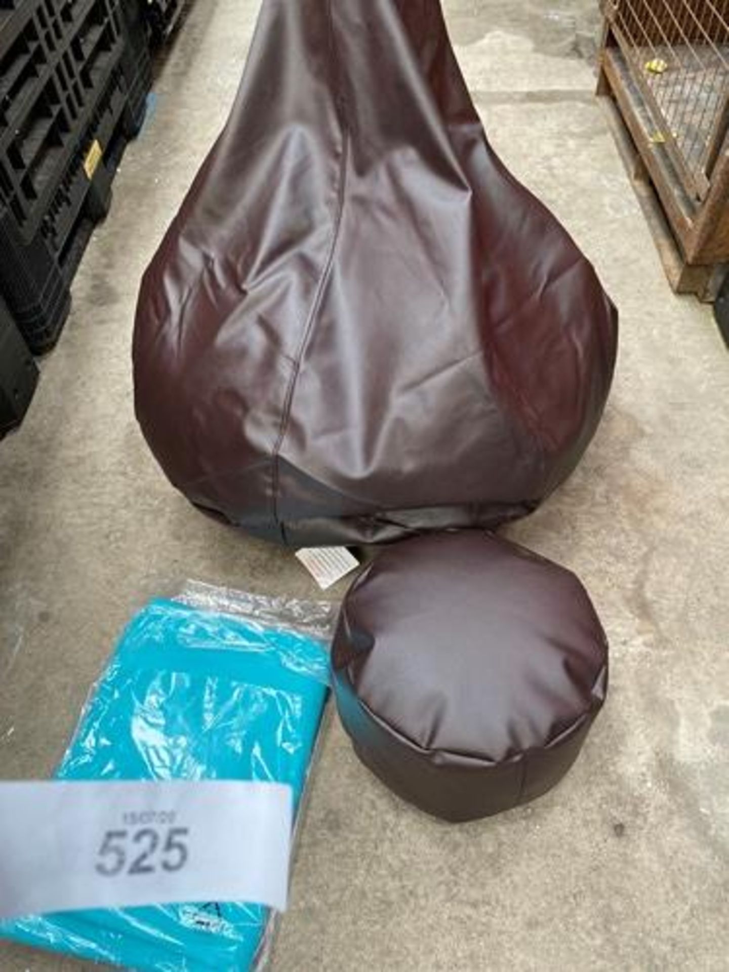 1 x brown leather beanbag with matching footstool together with 1 x Lumeland beanbag - New (GSF44) - Image 2 of 3