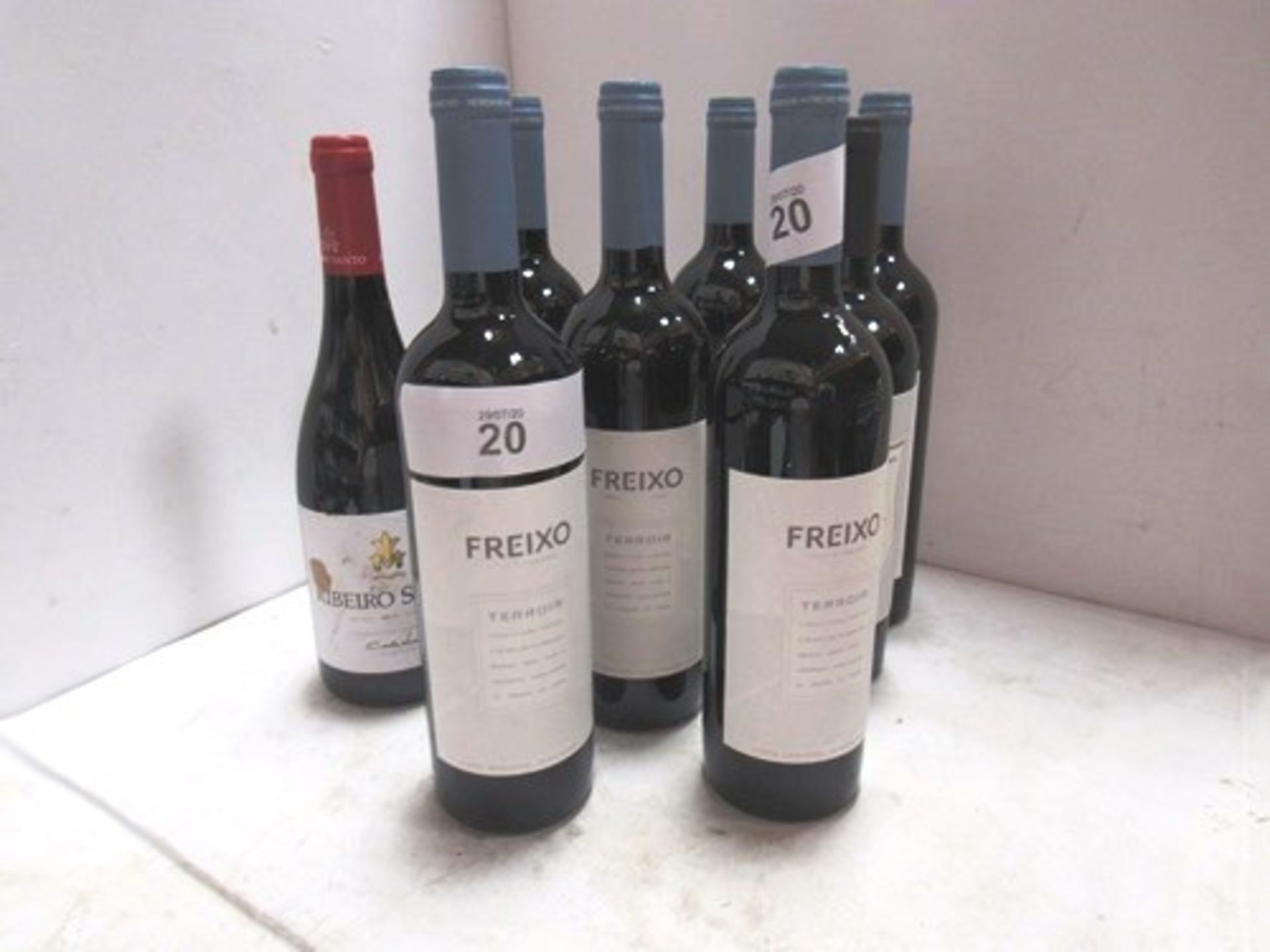 8 x assorted bottles of Portuguese wine including 6 x 750ml bottles of Herdade Do Freixo Terroir