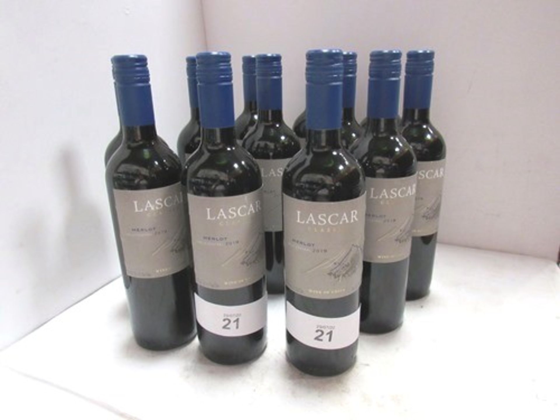 12 x bottles of Lascar Classic Merlot 2019 (12) (GS11)