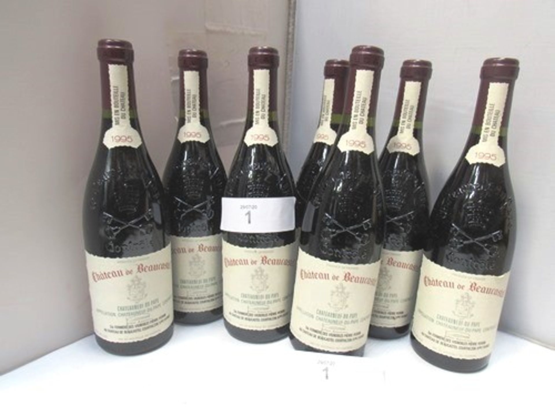 8 x bottles of Chateau de Beaucastel 1995 - New in open top original box (8) (GS9)