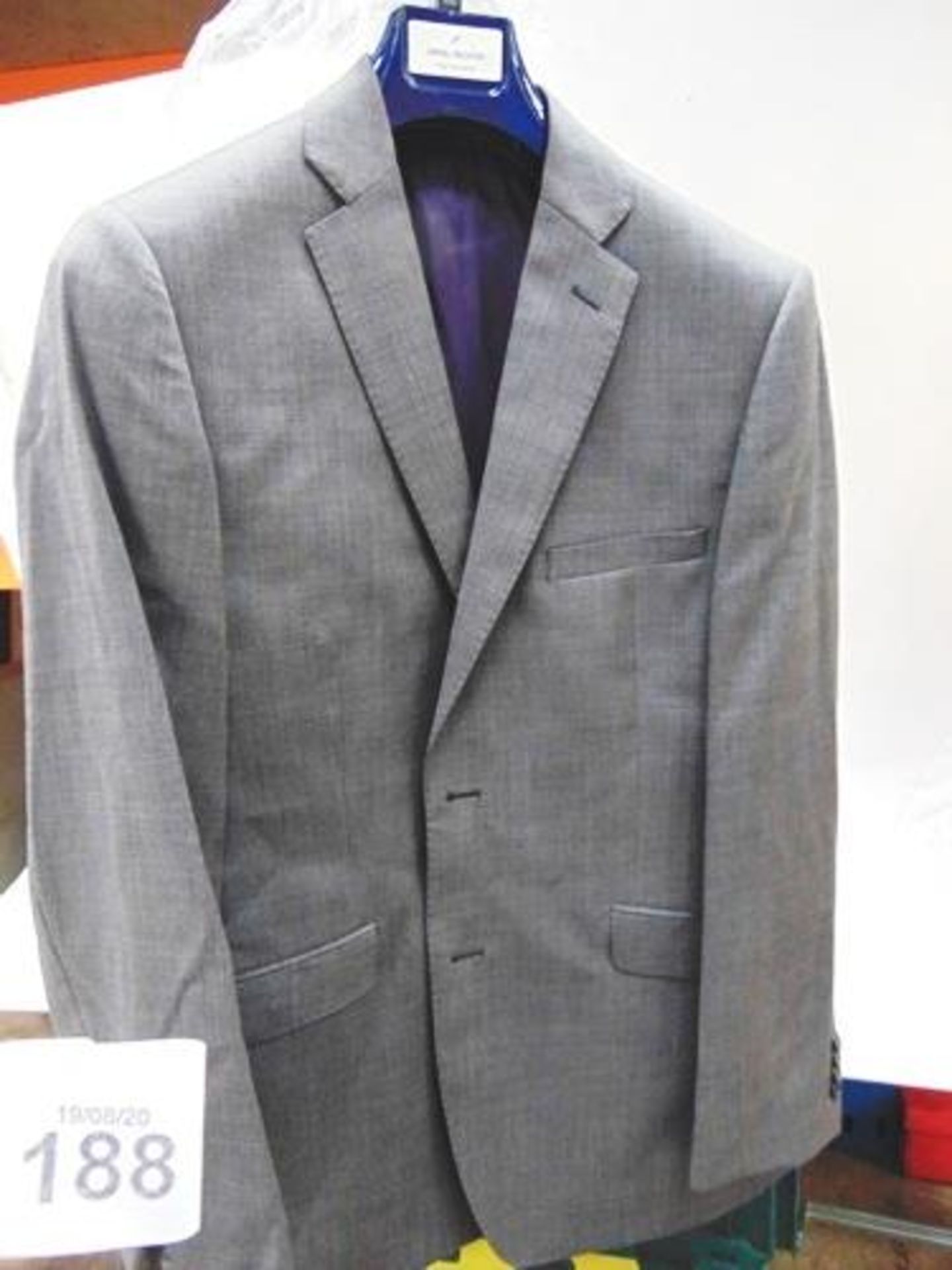 5 x Daniel Hechter travel suits, grey birdseye colour, 2 x size 40S, 1 x size 40R, 1 x size 40L - Image 2 of 3