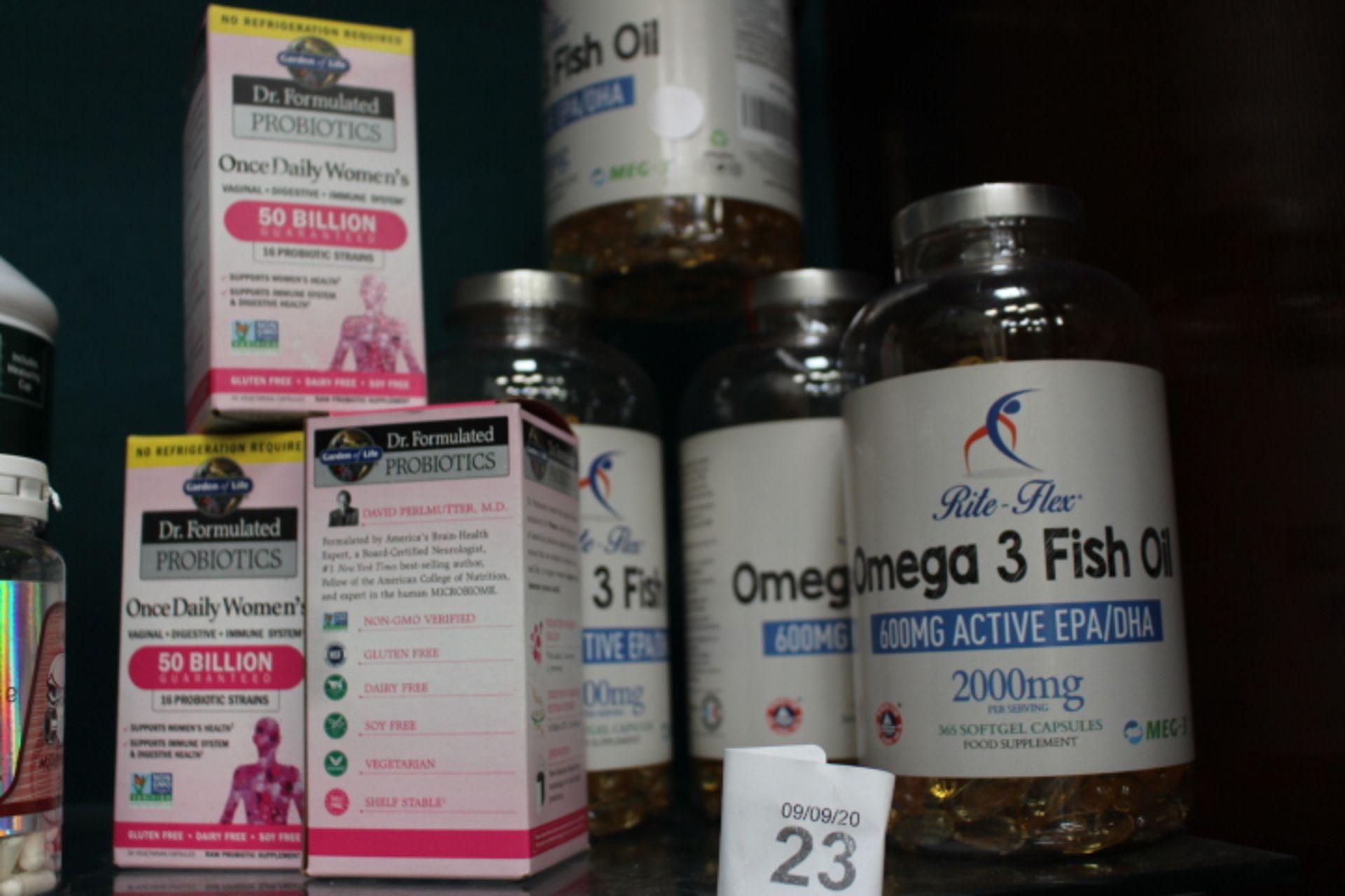 A quantity of health supplements including 4 x 200mg Omega3 365 capsules, Dr Formulated - Image 4 of 4