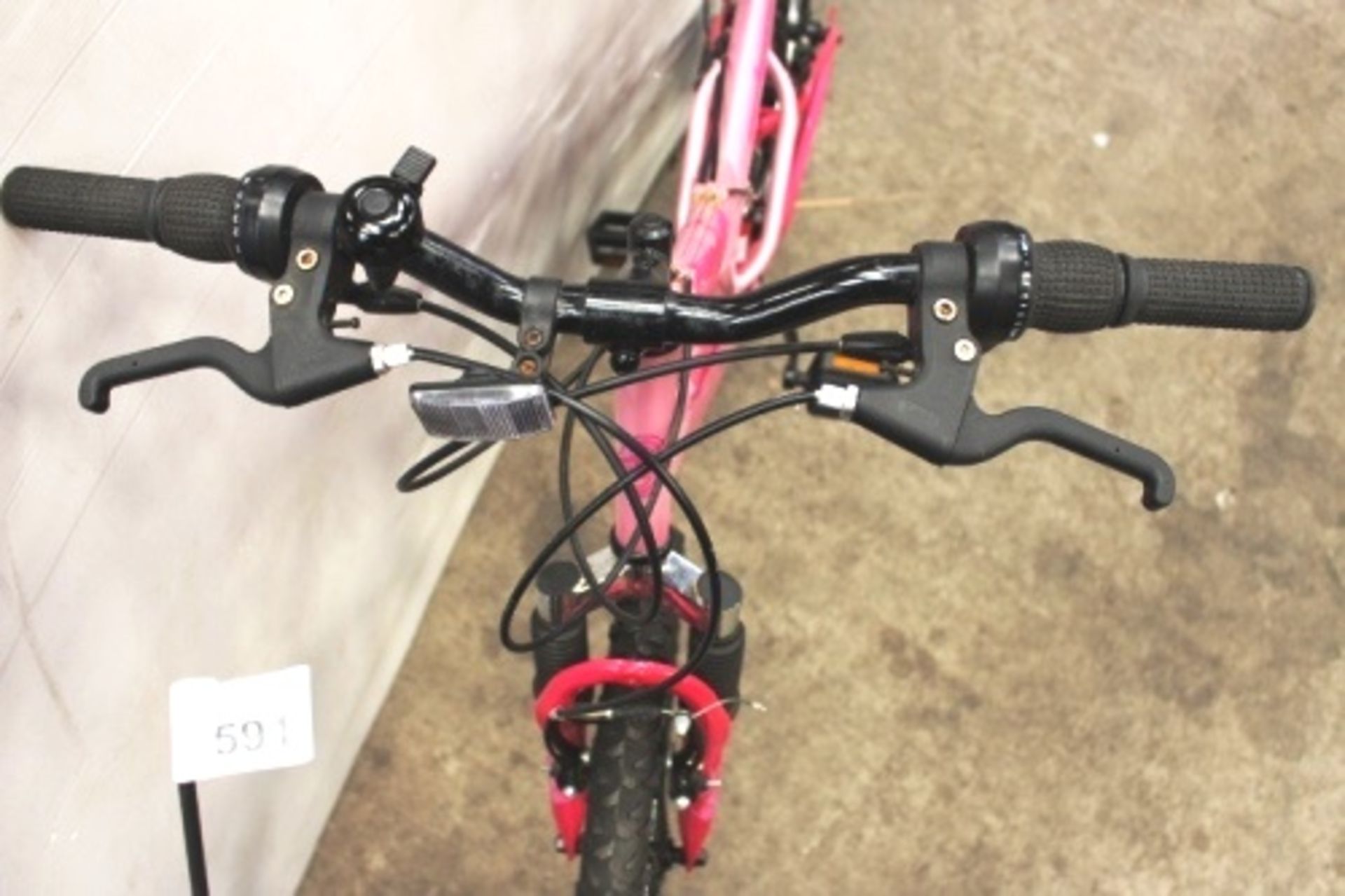 Avigo Eclipse girls mountain bike with front and rear suspension, 18 speed - Second-hand (GS7end) - Image 2 of 4