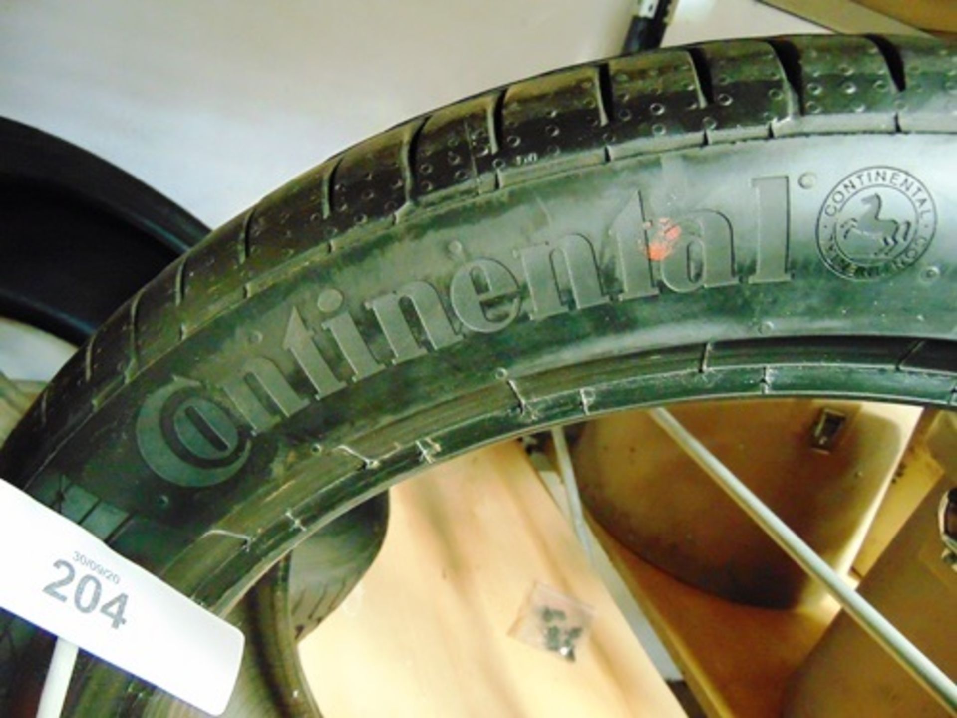 Continental 225/45/19 tyre - New (GS3B) - Image 3 of 4