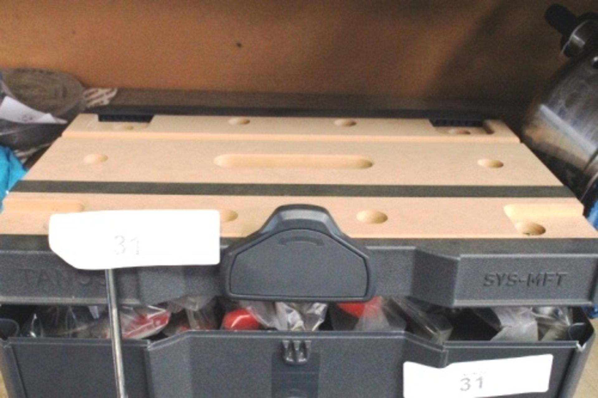 1 x Bessey SYS MFT systainer set comprising 6 x STC-1HH25 toggle clamps, 2 x small G-clamps, 6 x STC - Image 3 of 3